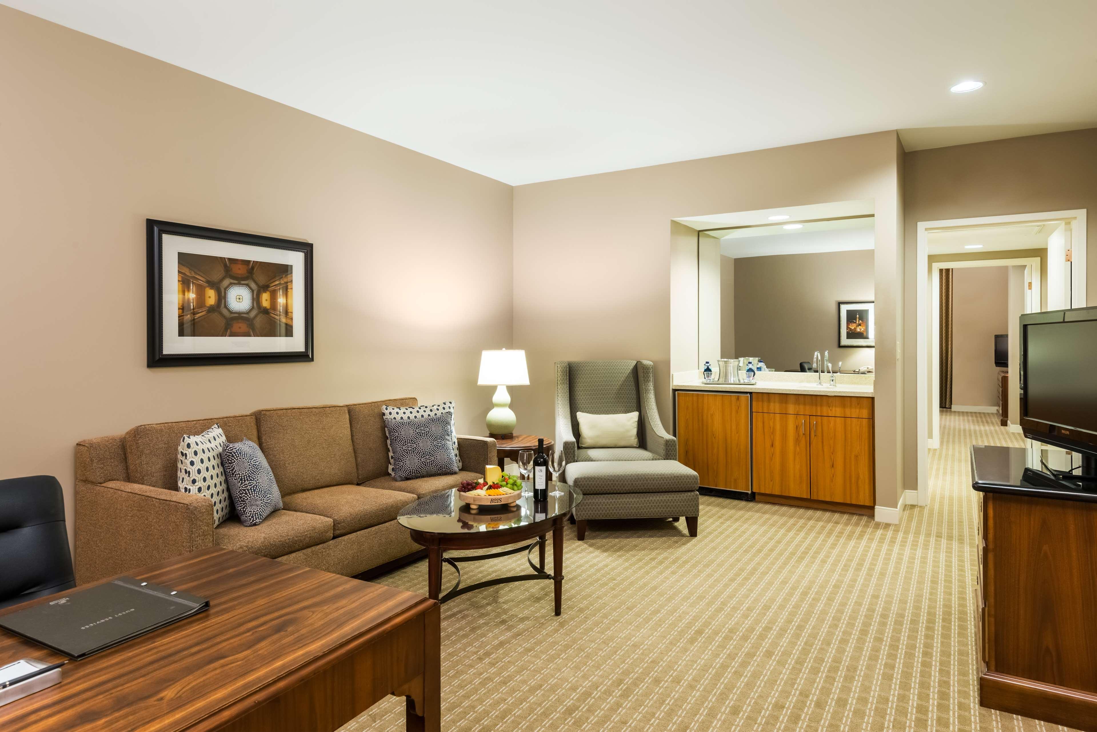 Hilton Indianapolis Hotel&Suites Exteriér fotografie